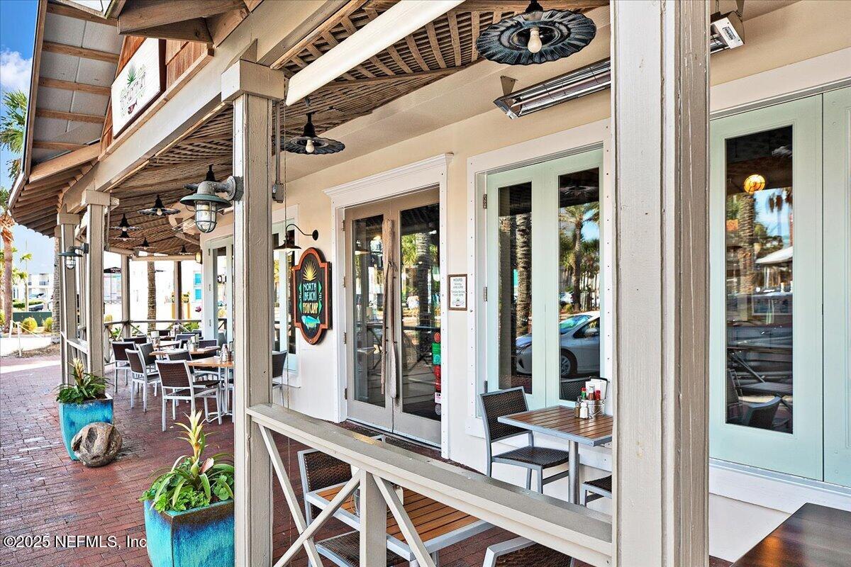 314 8th Street, Unit A Atlantic Beach, FL 32233 - Photo 29 of 31 2-Nearby Restaurant