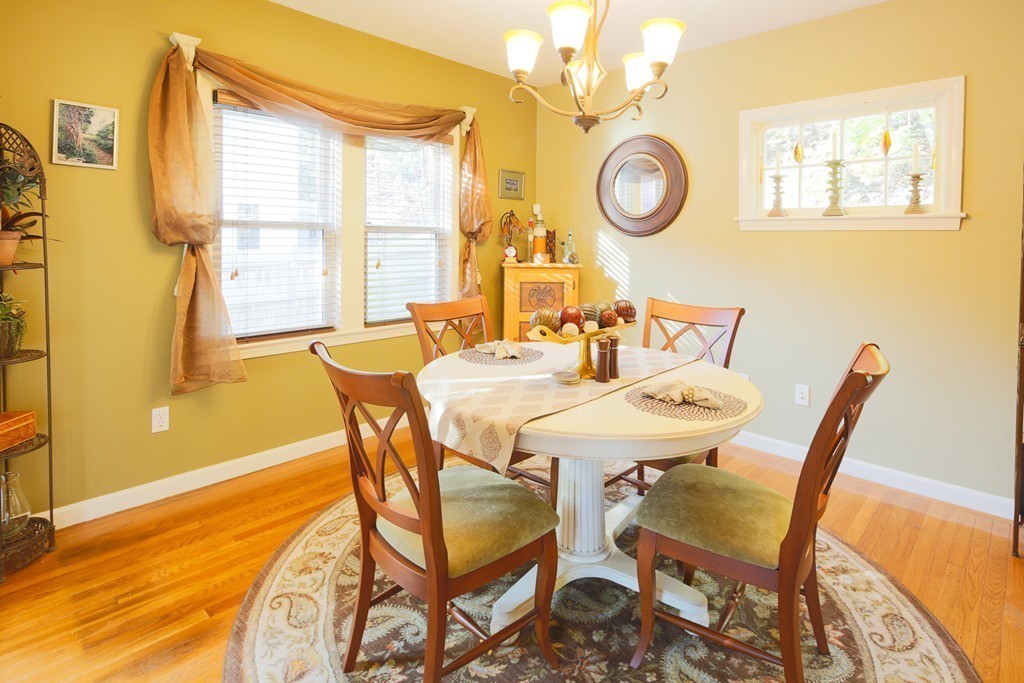 707 South Street Waltham, MA 02453 - Photo 9 of 20