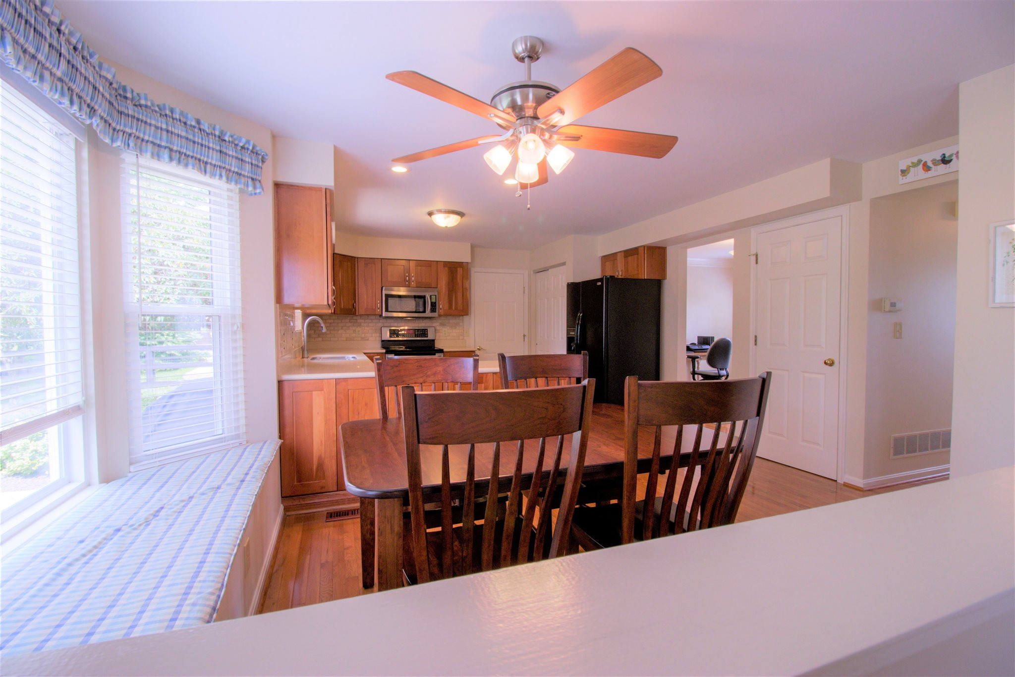 1302 Cayton Road Florence, KY 41042 - Photo 9 of 35 Gallery Image 9