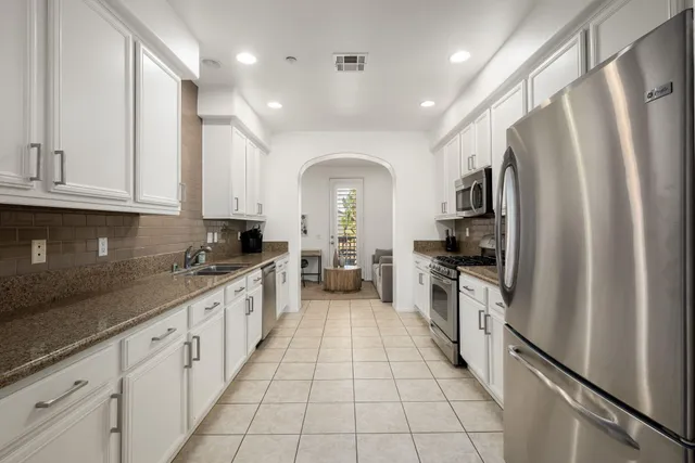 $379,000 | 205 Paseo Gregario, Palm Desert, CA 92211