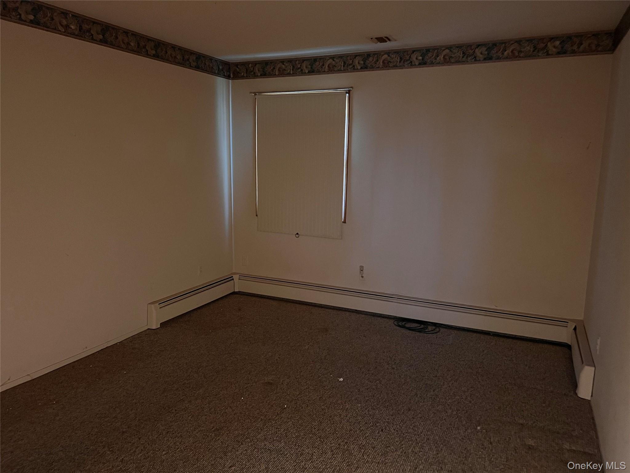 27 West Tiana Road, Unit A Hampton Bays, NY 11946 - Photo 5 of 16