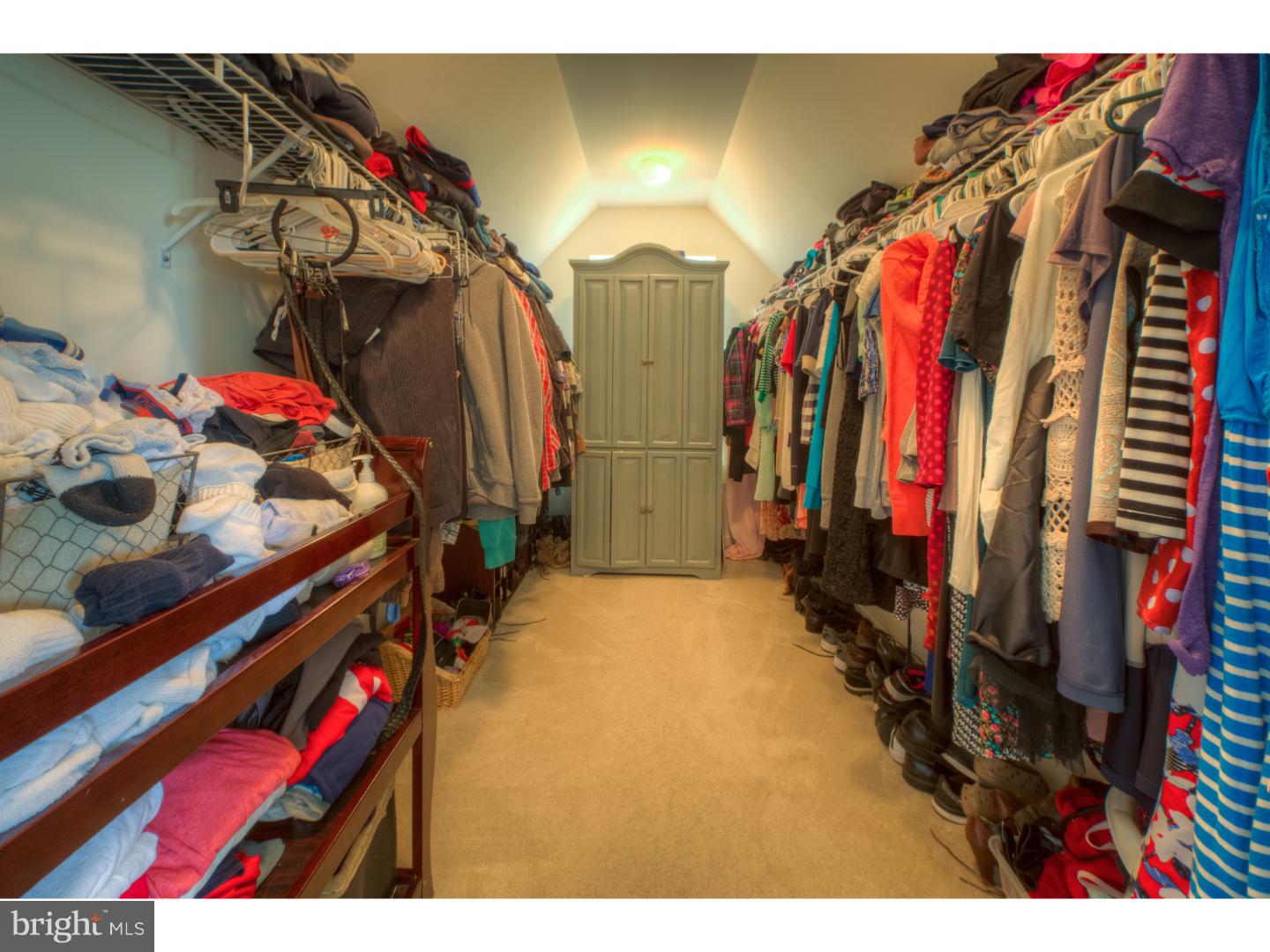 5352 Lake Road Newfield, NJ 08344 - Photo 14 of 24 Walk-in Closet