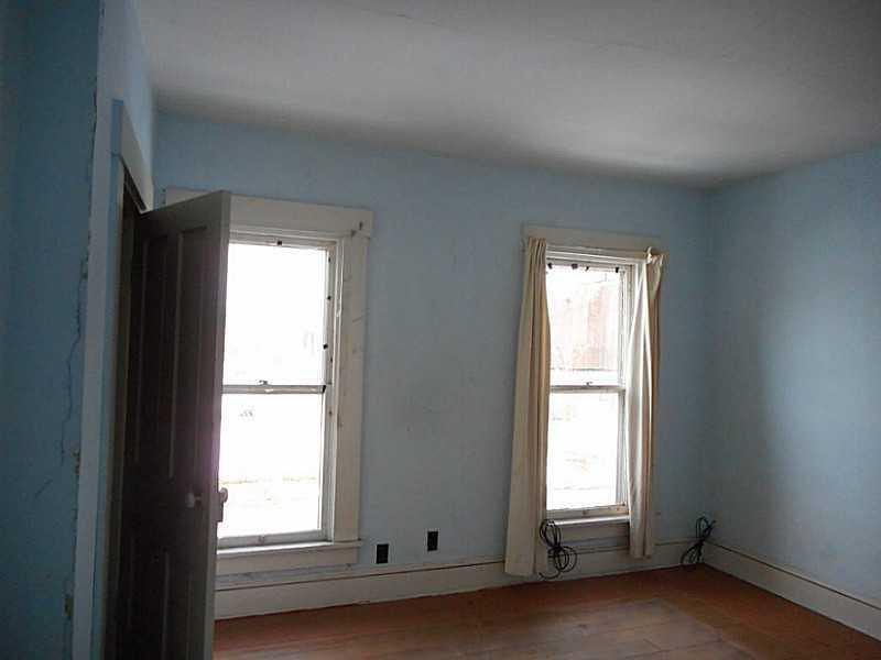 227 West Clark Street Springfield, OH 45506 - Photo 6 of 16