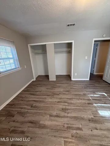 $70,000 | 1907 Bienville Drive, Jackson, MS 39212