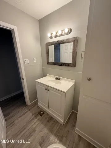 $70,000 | 1907 Bienville Drive, Jackson, MS 39212