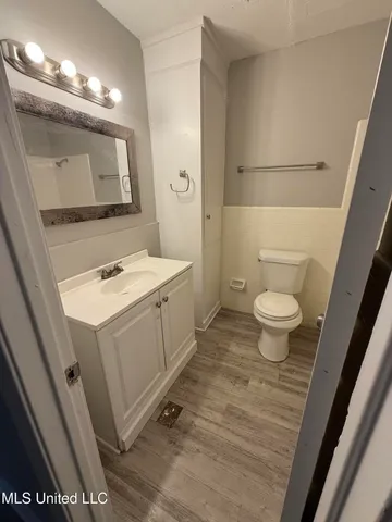 $70,000 | 1907 Bienville Drive, Jackson, MS 39212