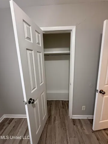 $70,000 | 1907 Bienville Drive, Jackson, MS 39212