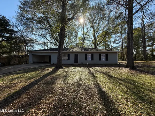 $70,000 | 1907 Bienville Drive, Jackson, MS 39212