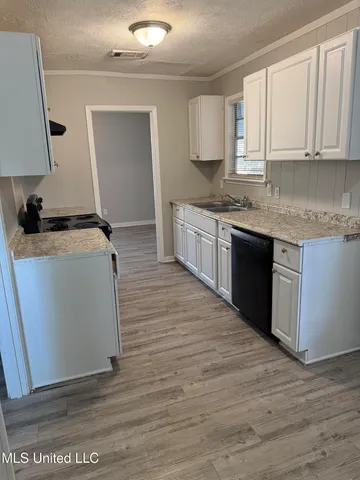 $70,000 | 1907 Bienville Drive, Jackson, MS 39212