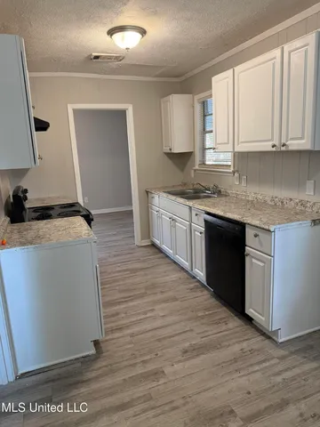 $70,000 | 1907 Bienville Drive, Jackson, MS 39212