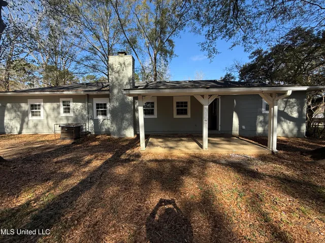 $70,000 | 1907 Bienville Drive, Jackson, MS 39212