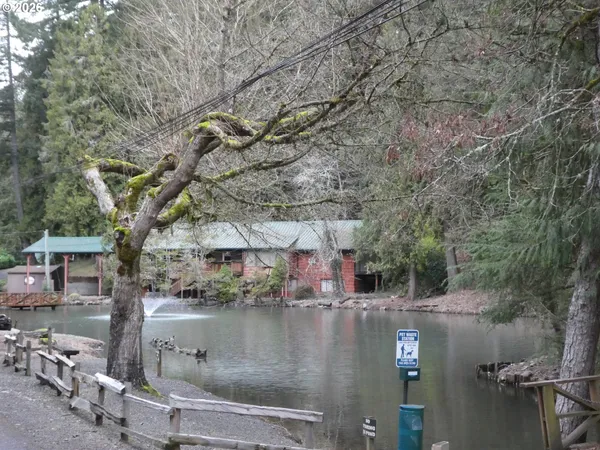 $179,000 | 32700 Southeast Leewood Lane, Unit 32, Boring, OR 97009