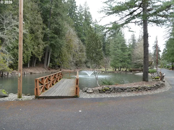 $179,000 | 32700 Southeast Leewood Lane, Unit 32, Boring, OR 97009