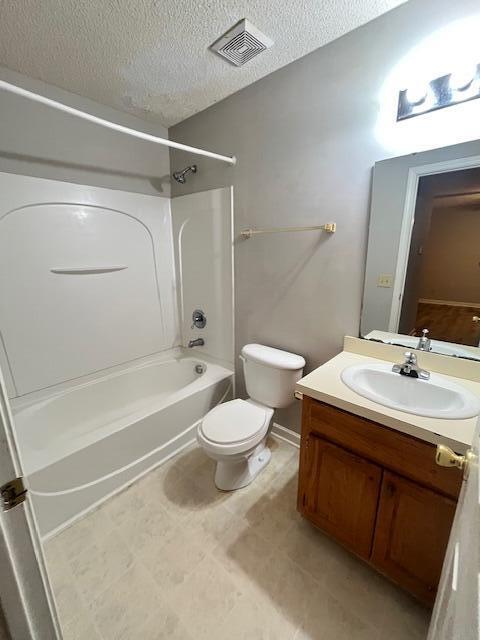 251 Rast Street, Unit G4 & G8 Sumter, SC 29150 - Photo 4 of 18 IMG_4092