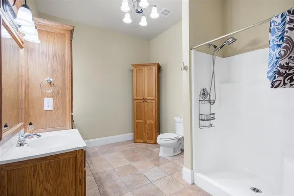 $699,000 | 15515 County Road, Tyler, TX 75702