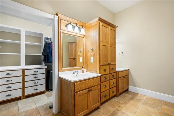 $699,000 | 15515 County Road, Tyler, TX 75702