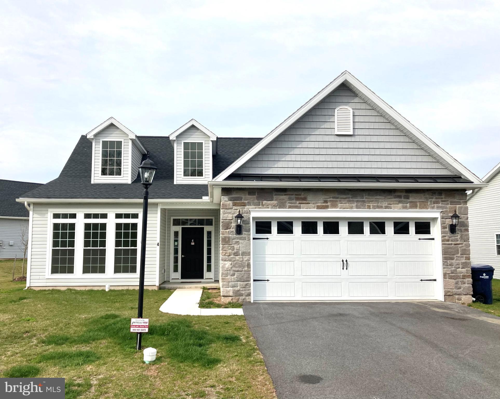 4 Osprey Court, Unit A11 Gettysburg, PA 17325 - Photo 1 of 24 Gallery Image 1