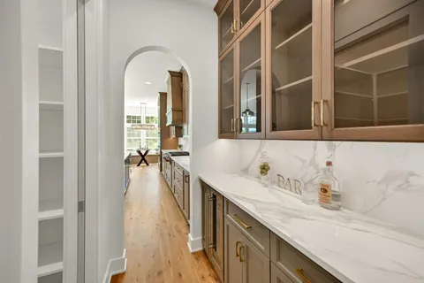 $1,899,000 | 1055 Red Barn Lane, Elm Grove, WI 53122
