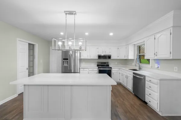 $600,000 | 41 Last Raid Lane, Churchville, VA 24421