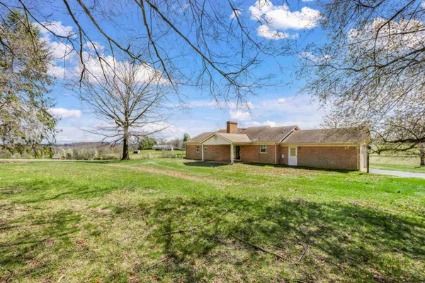 $600,000 | 41 Last Raid Lane, Churchville, VA 24421