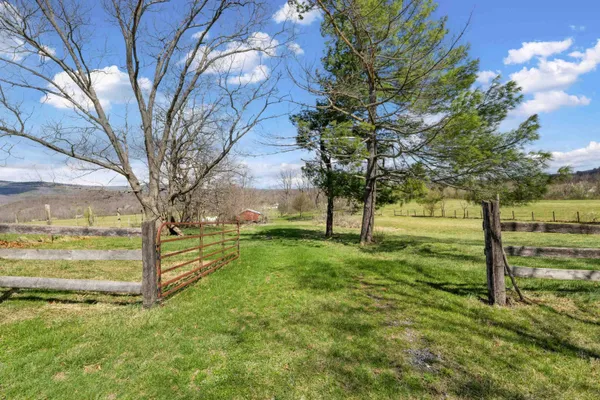 $600,000 | 41 Last Raid Lane, Churchville, VA 24421