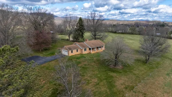 $600,000 | 41 Last Raid Lane, Churchville, VA 24421