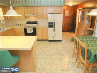 347 Ridge Road Telford, PA 18969 - Photo 5 of 10 Kitchen