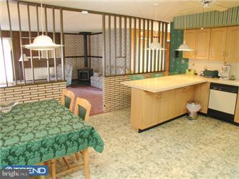 347 Ridge Road Telford, PA 18969 - Photo 6 of 10 Kitchen