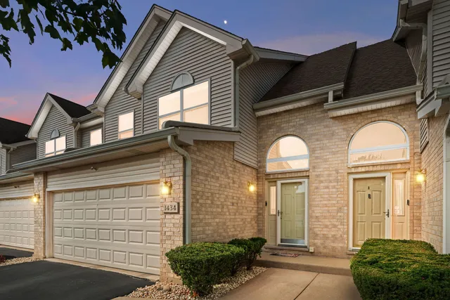 $320,000 | 1434 Joyce Drive, Flossmoor, IL 60422