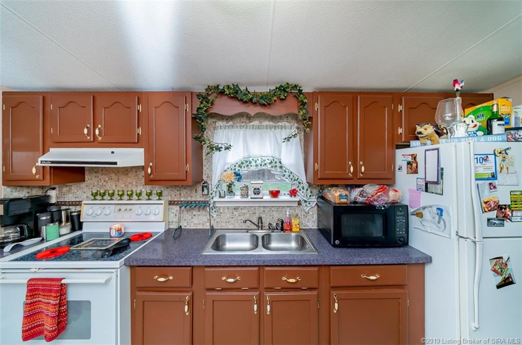3991 Shiloh Road Southwest Corydon, IN 47112 - Photo 12 of 23
