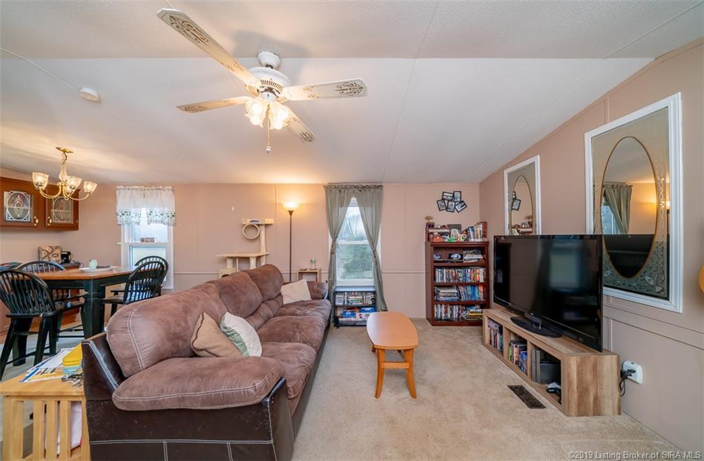 3991 Shiloh Road Southwest Corydon, IN 47112 - Photo 4 of 23