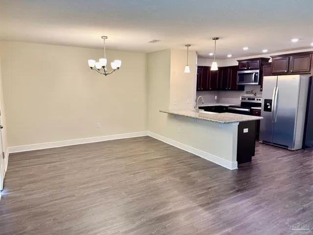 $1,635 | 5065 Peach Drive, Pace, FL 32571