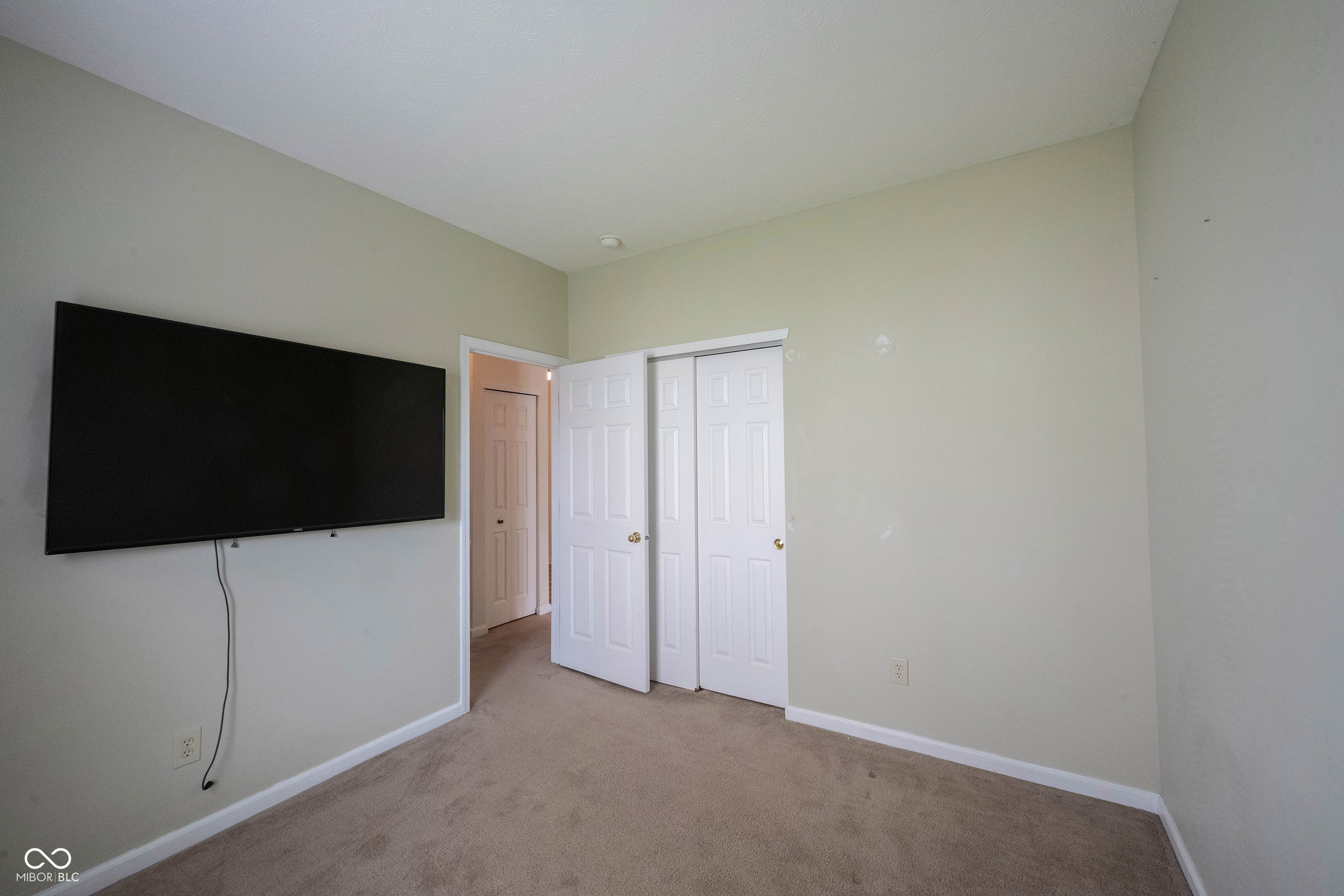12237 Packers Avenue Fishers, IN 46037 - Photo 20 of 36