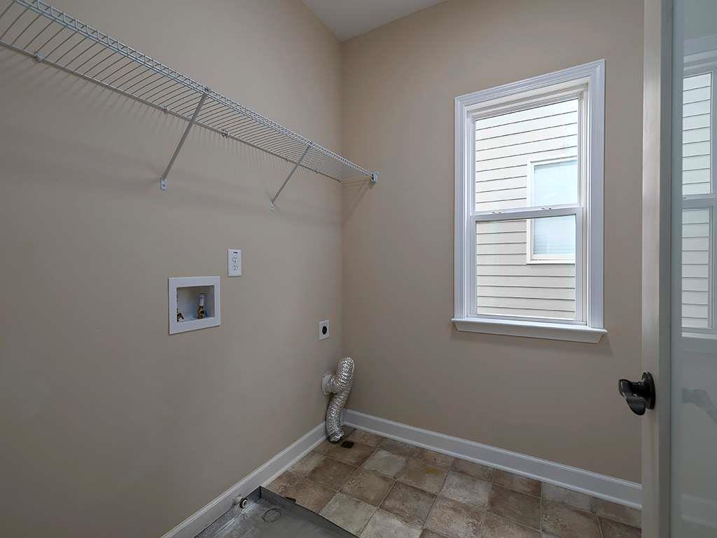 821 Tramore Road Acworth, GA 30102 - Photo 26 of 36 a room with a window