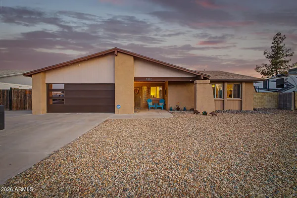 $419,900 | 3801 West Campo Bello Drive, Glendale, AZ 85308