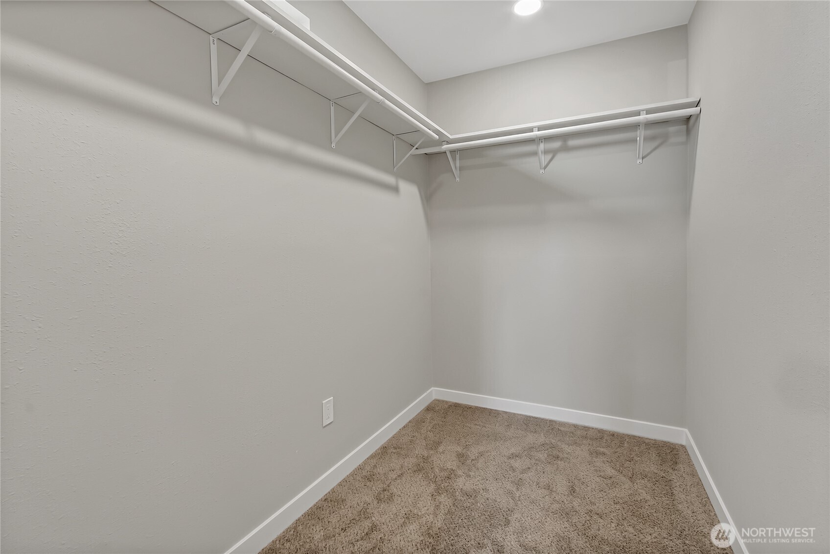 2411 Queets Avenue Hoquiam, WA 98550 - Photo 13 of 28