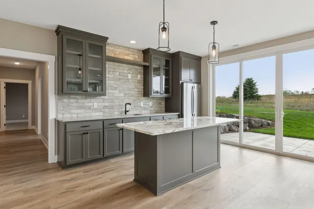 $1,299,900 | 4733 Ogden Trail Lane North, Stillwater, MN 55082