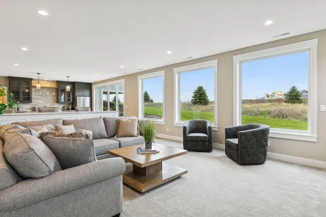 $1,299,900 | 4733 Ogden Trail Lane North, Stillwater, MN 55082