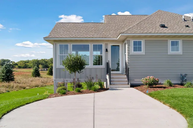 $1,299,900 | 4733 Ogden Trail Lane North, Stillwater, MN 55082