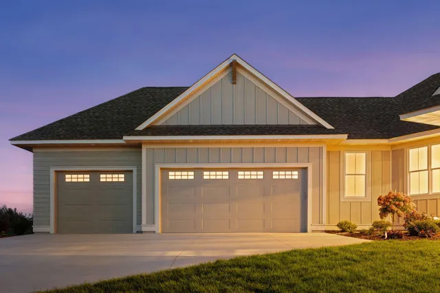 $1,299,900 | 4733 Ogden Trail Lane North, Stillwater, MN 55082