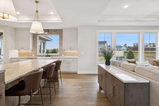 $1,299,900 | 4733 Ogden Trail Lane North, Stillwater, MN 55082