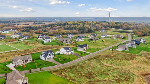 $1,299,900 | 4733 Ogden Trail Lane North, Stillwater, MN 55082