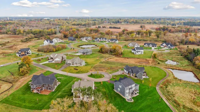 $1,299,900 | 4733 Ogden Trail Lane North, Stillwater, MN 55082