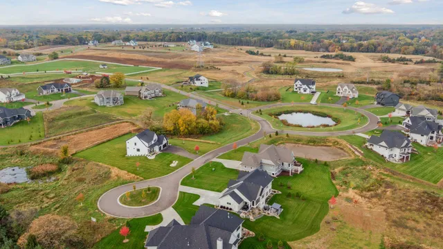 $1,299,900 | 4733 Ogden Trail Lane North, Stillwater, MN 55082