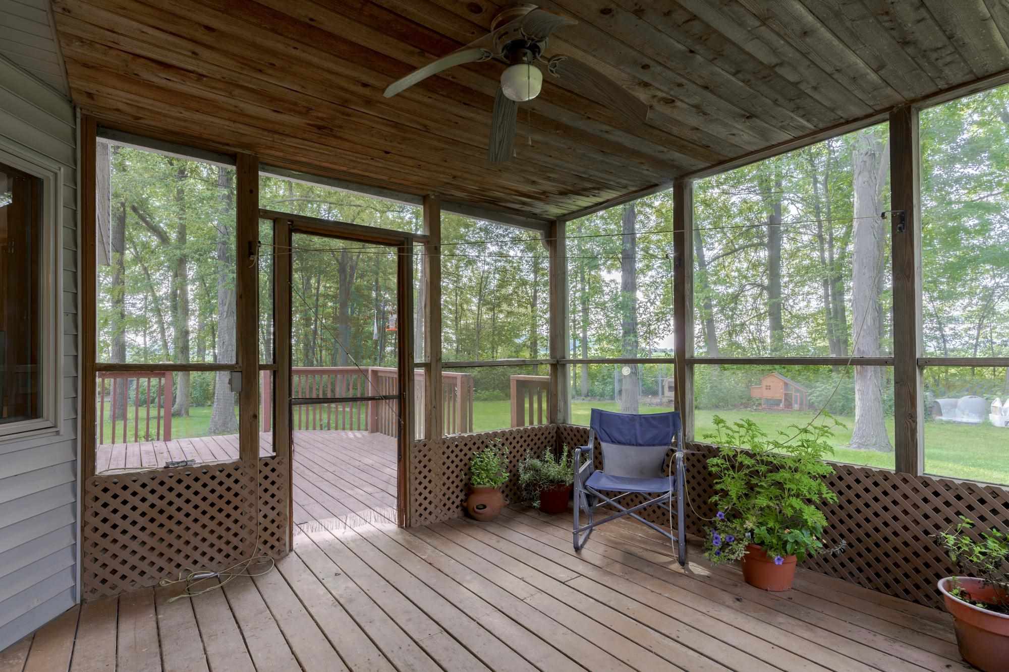 19636 Hoagland Road Monroeville, IN 46773 - Photo 13 of 36