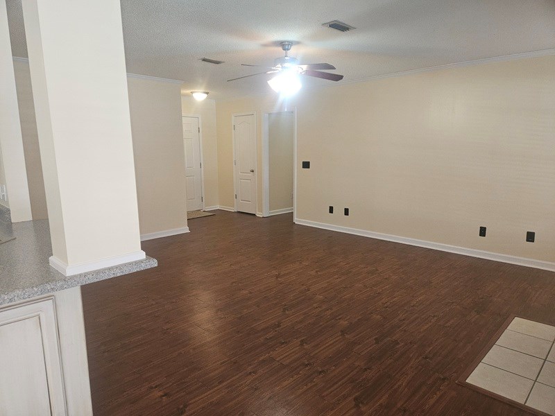 105 Smoke Rise Court Dothan, AL 36305 - Photo 2 of 25