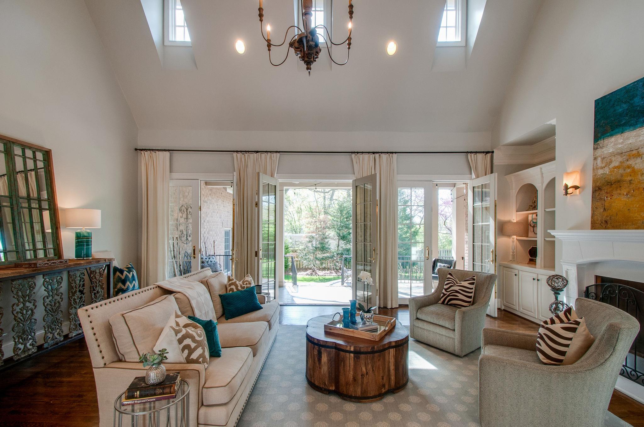 6001 Cargile Road Nashville, TN 37205 - Photo 14 of 30 Great Room opens to covered porch