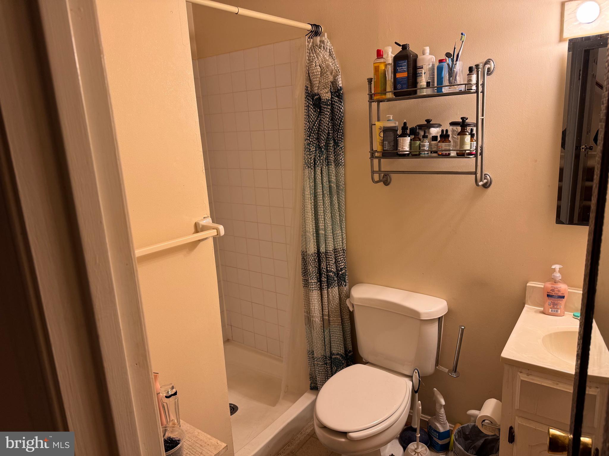 109 Twisted Stalk Drive Gaithersburg, MD 20878 - Photo 6 of 12