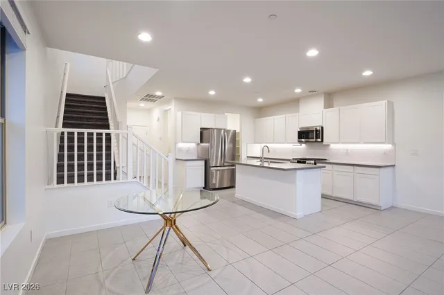 $3,200 | 1153 Notch Peak Street, Unit 103, Las Vegas, NV 89135