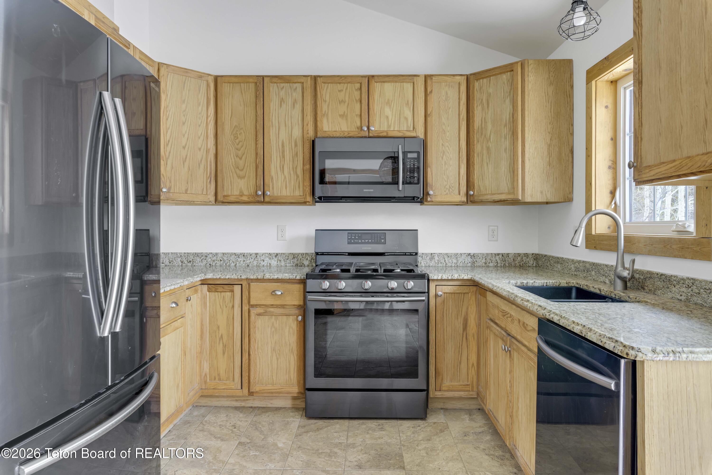 31 Pine Hollow Alpine, WY 83128 - Photo 12 of 42 Web - 31 Pine Hollow-16